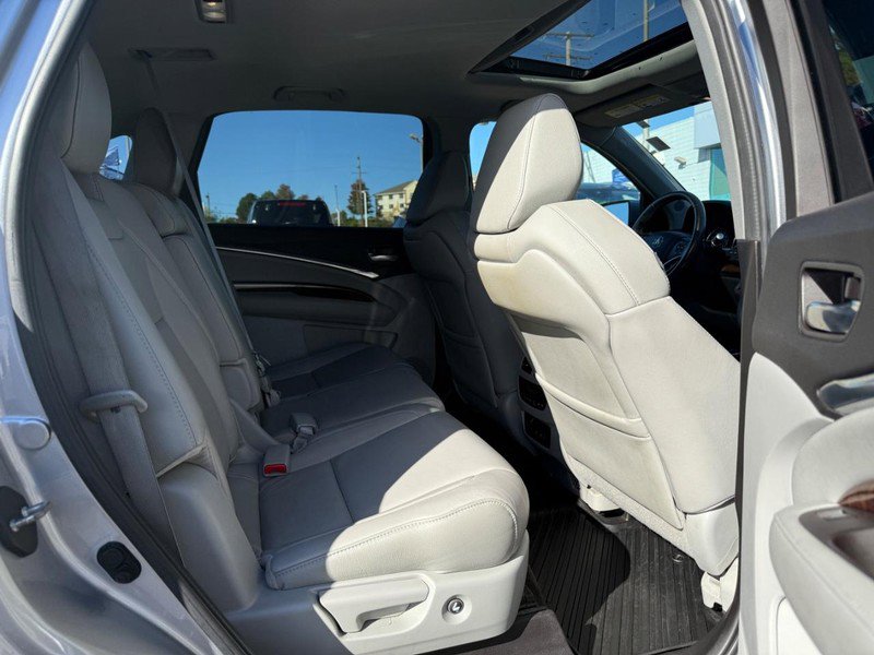 Used 2018 Acura MDX SH-AWD w/ Technology Package image 14