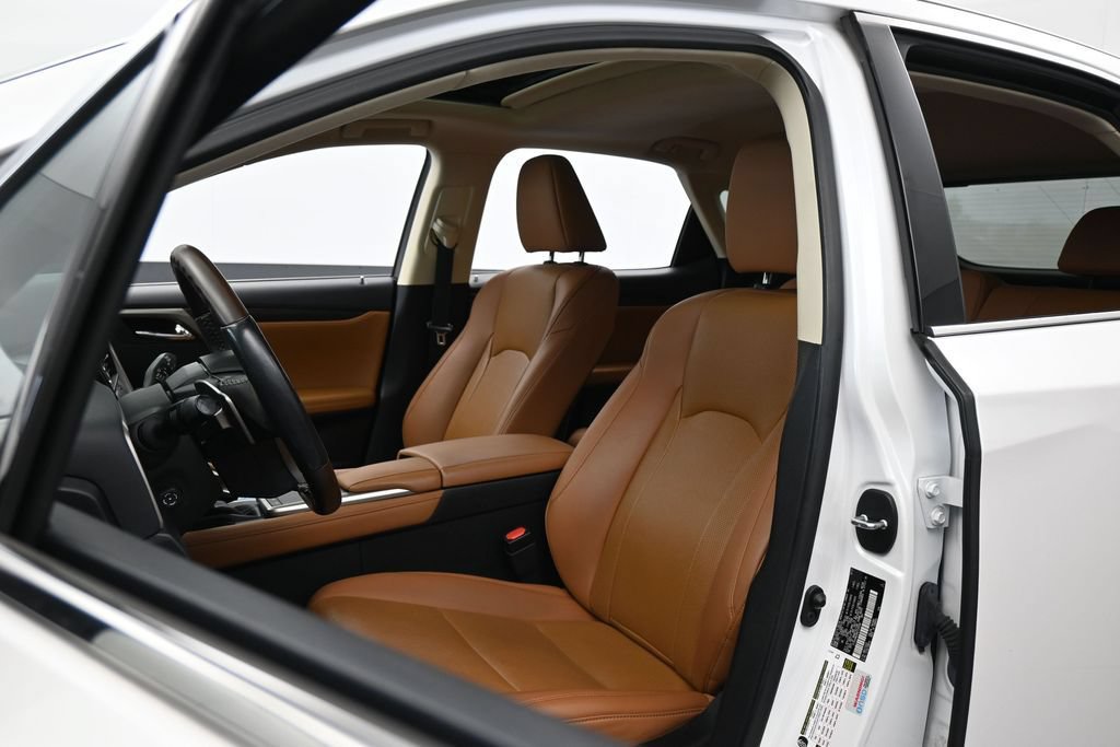 Used 2022 Lexus RX 350 FWD w/ Premium Package image 10