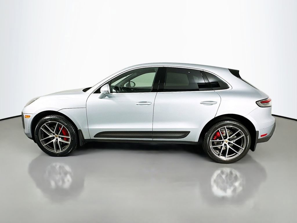 Certified 2023 Porsche Macan S AWD/4WD video 2