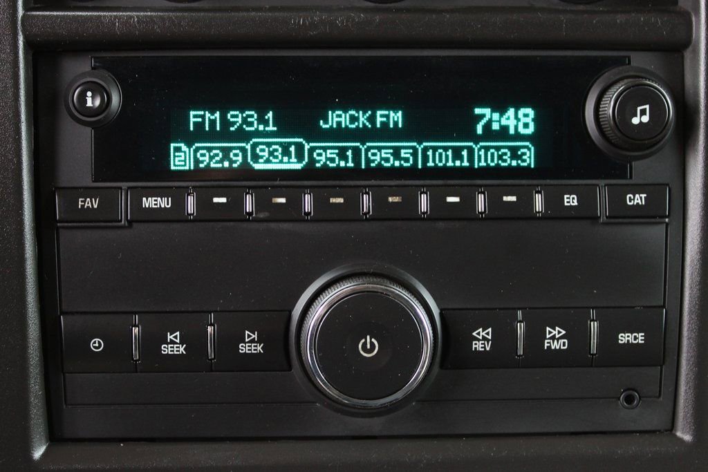 Used 2020 Chevrolet Express 3500 w/ Driver Convenience Package image 28