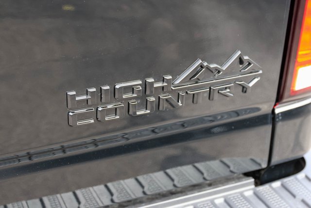 New 2026 Chevrolet Silverado 2500 High Country w/ Midnight Edition image 9