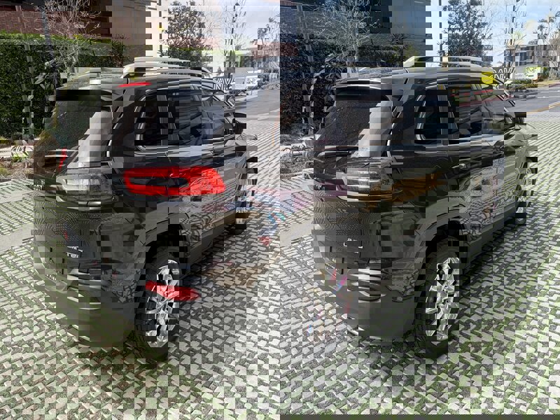 Used 2016 Jeep Cherokee Limited image 15