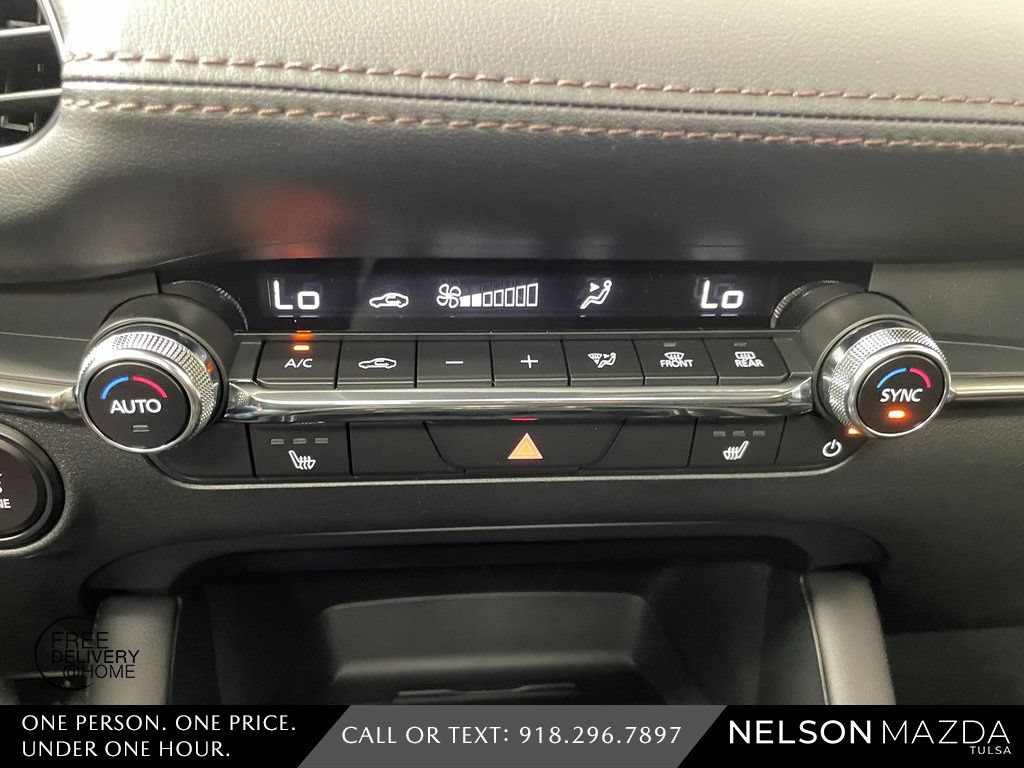 New 2026 MAZDA MAZDA3 2.5 S Hatchback w/ Premium Pkg FWD image 32