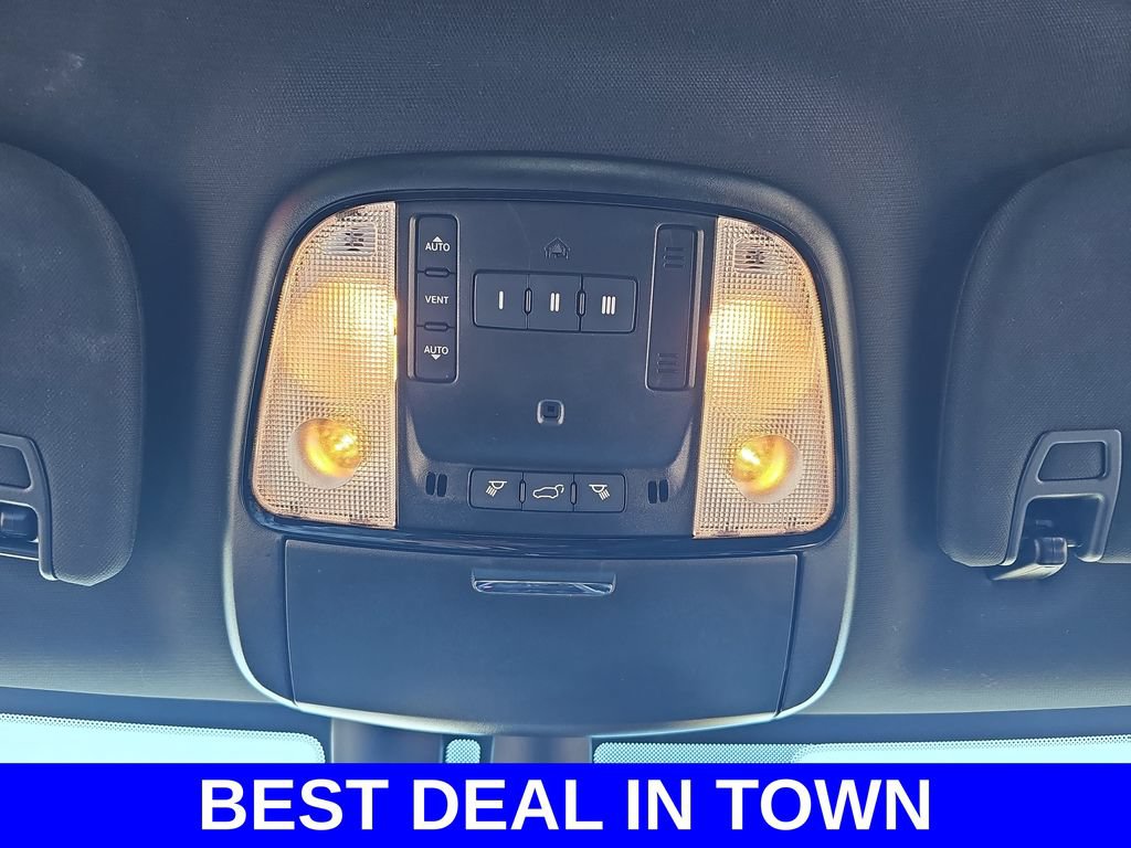 Used 2024 Dodge Durango GT AWD/4WD image 33