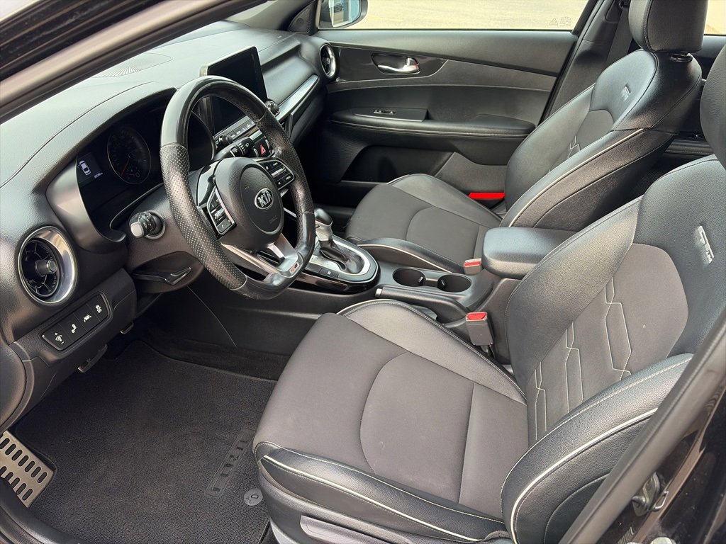 Used 2021 Kia Forte GT-Line image 11