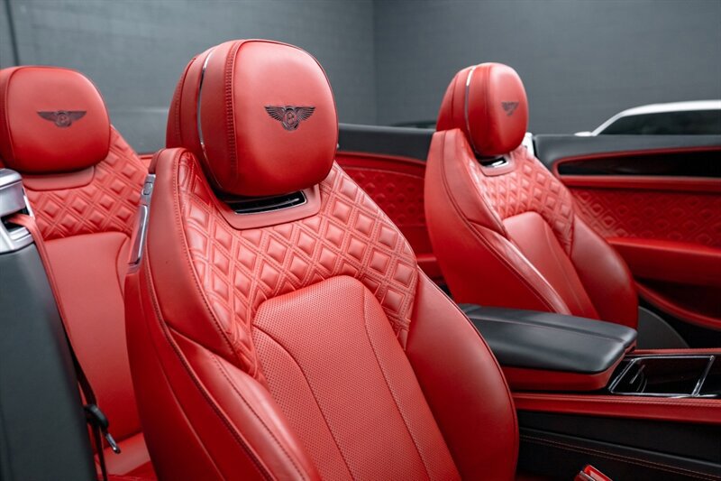 Used 2022 Bentley Continental GT AWD/4WD image 15