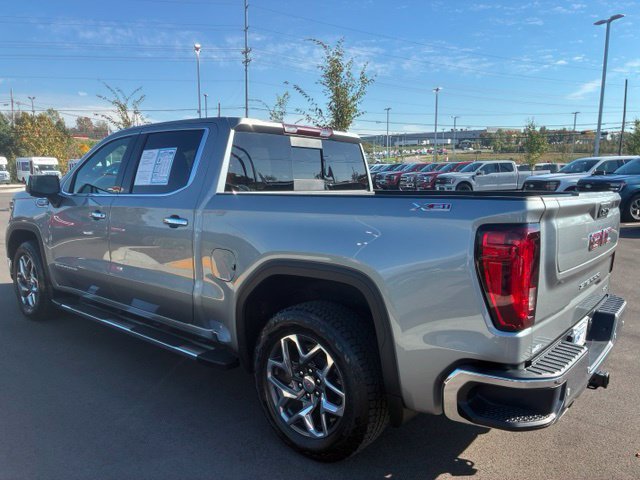 Used 2024 GMC Sierra 1500 SLT w/ SLT Premium Plus Package AWD/4WD image 7