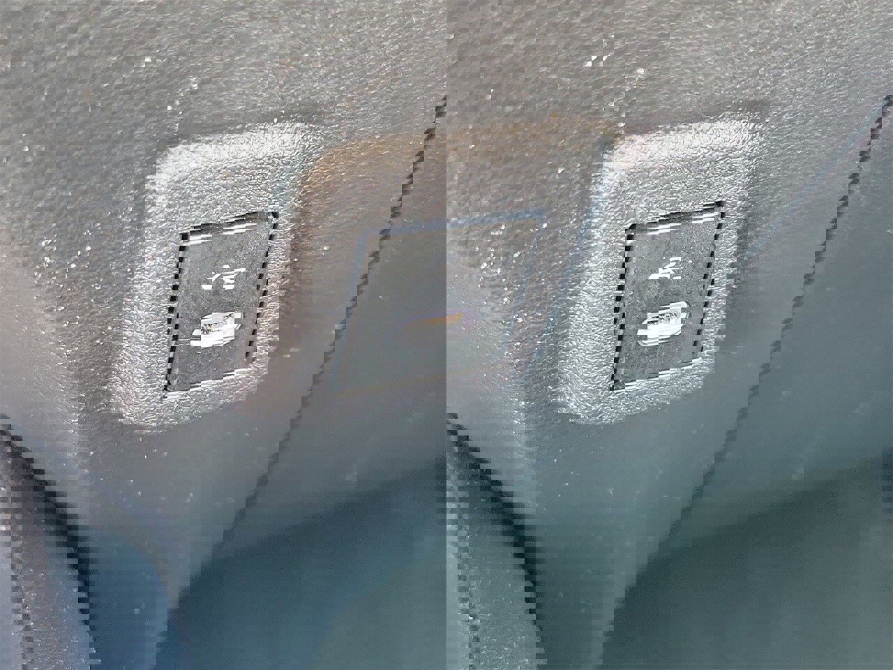 Used 2024 Toyota Corolla LE image 28