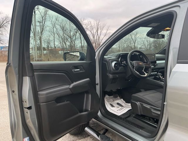 Used 2023 Chevrolet Colorado LT w/ LT Convenience Package image 16
