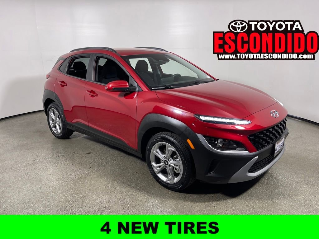 Used 2023 Hyundai Kona SEL image 1
