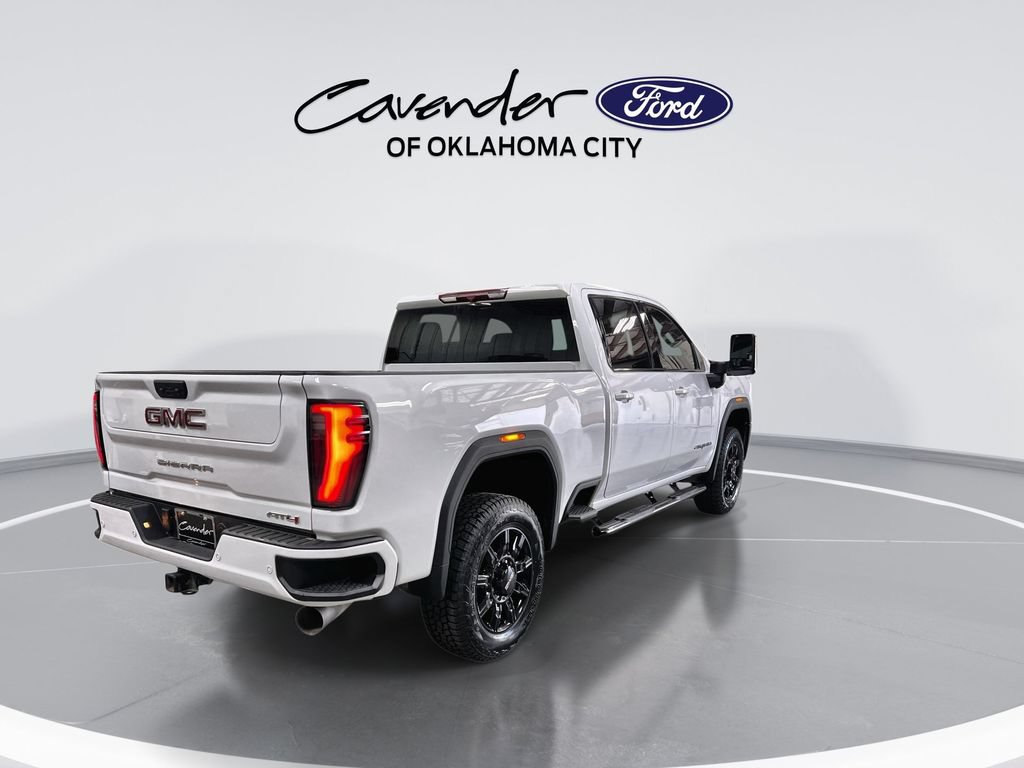 Used 2025 GMC Sierra 2500 AT4 AWD/4WD image 8