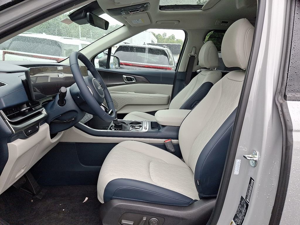 New 2026 Kia Carnival SX w/ SX Dark Edition Package image 11