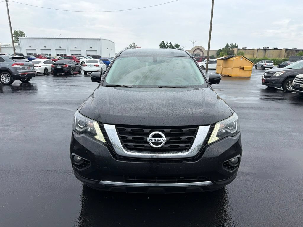 Used 2019 Nissan Pathfinder SL FWD image 2
