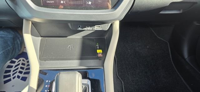 Used 2025 Subaru Forester Limited image 22