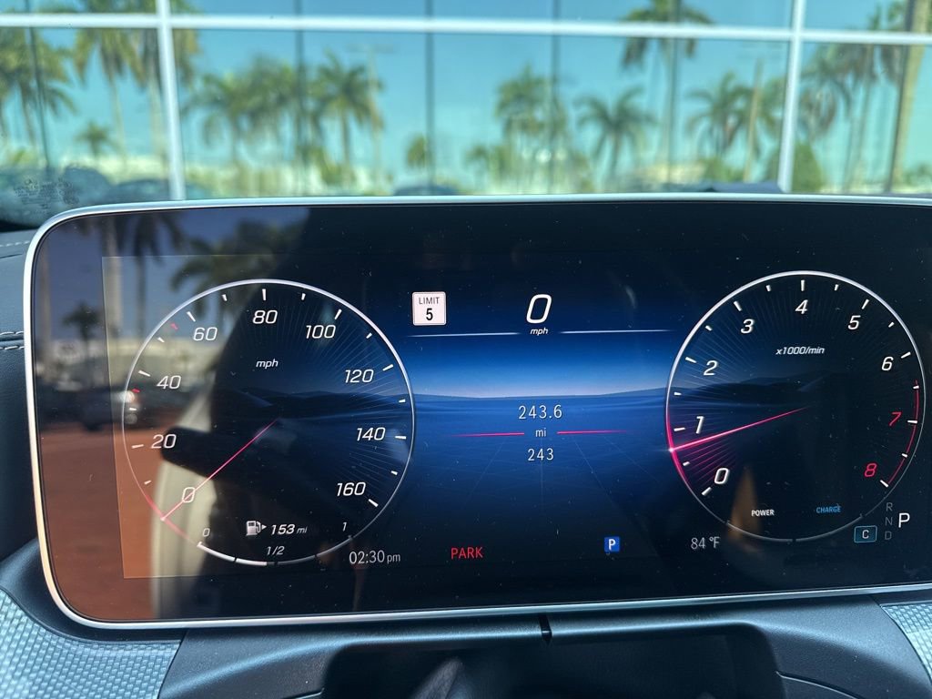 Used 2026 Mercedes-Benz CLE 300 4MATIC Coupe image 2