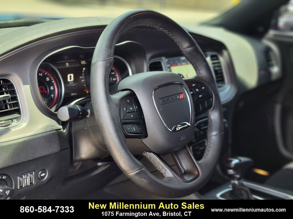Used 2023 Dodge Charger Scat Pack w/ Navigation & Travel Group image 19