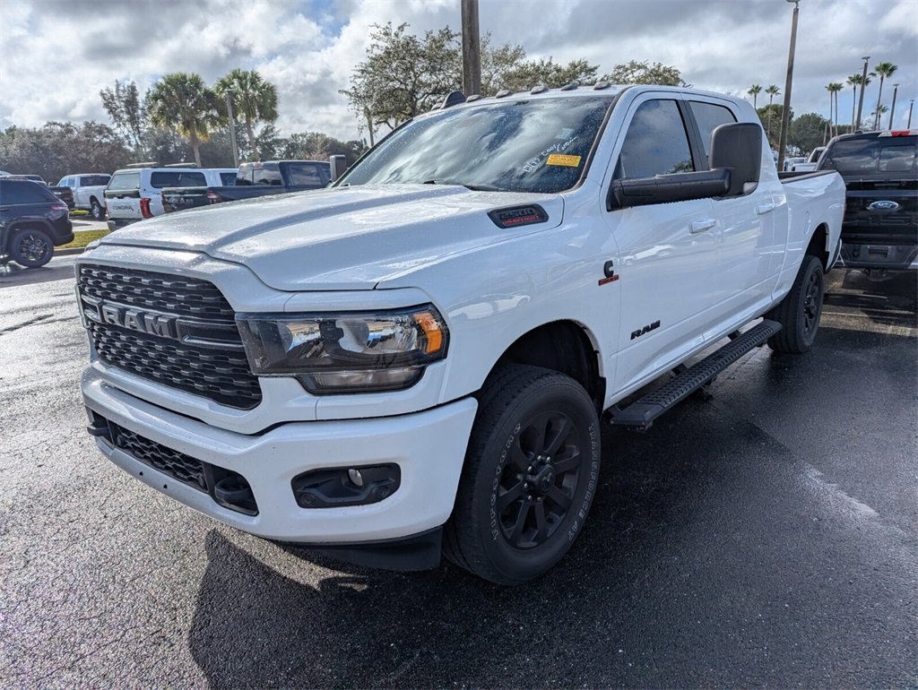 Used 2022 RAM 2500 Big Horn w/ Night Edition image 3