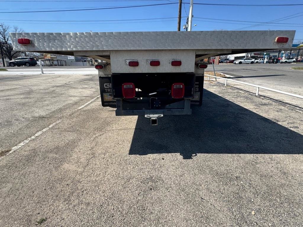 Used 2021 Ford F750 2WD Regular Cab Super Duty image 12