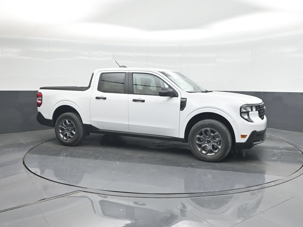 New 2026 Ford Maverick XLT FWD image 11