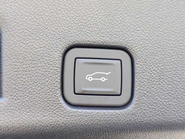 New 2026 Chevrolet Traverse LT w/ LPO, Floor Liner Package image 30