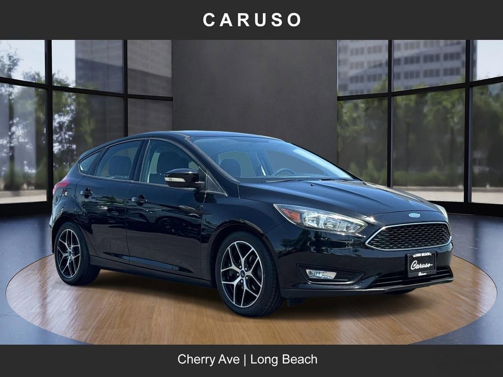 Used 2017 Ford Focus SEL image 1
