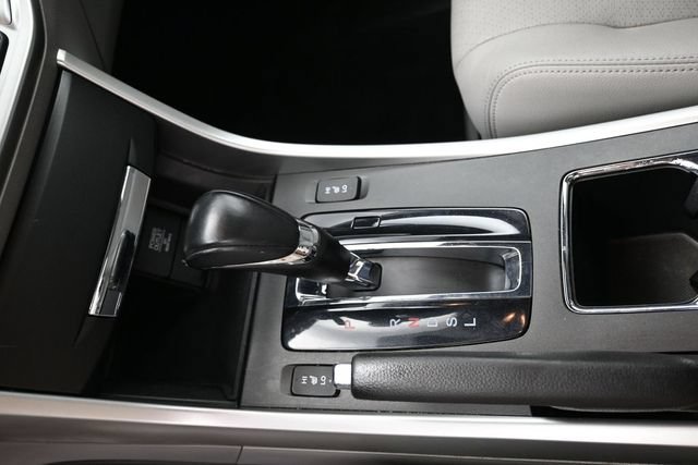 Used 2015 Honda Accord EX-L image 23