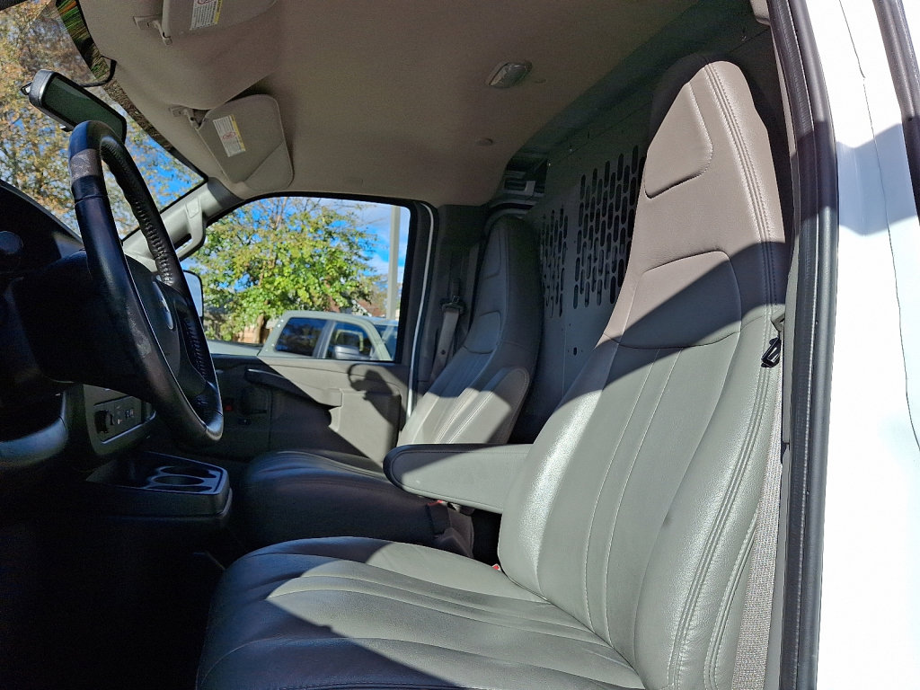 Used 2023 Chevrolet Express 2500 w/ Driver Convenience Package image 19