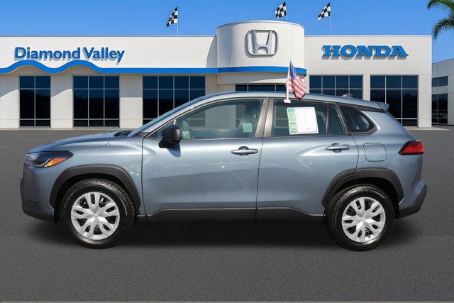 Used 2023 Toyota Corolla Cross L image 7