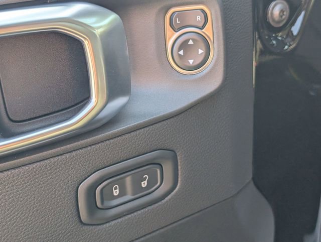 New 2026 Jeep Gladiator Sport AWD/4WD image 10
