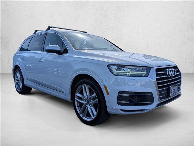 Used 2018 Audi Q7 3.0T Prestige image 3