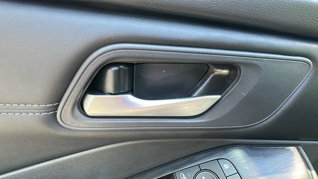 Used 2026 Nissan Rogue Dark Armor AWD/4WD image 24