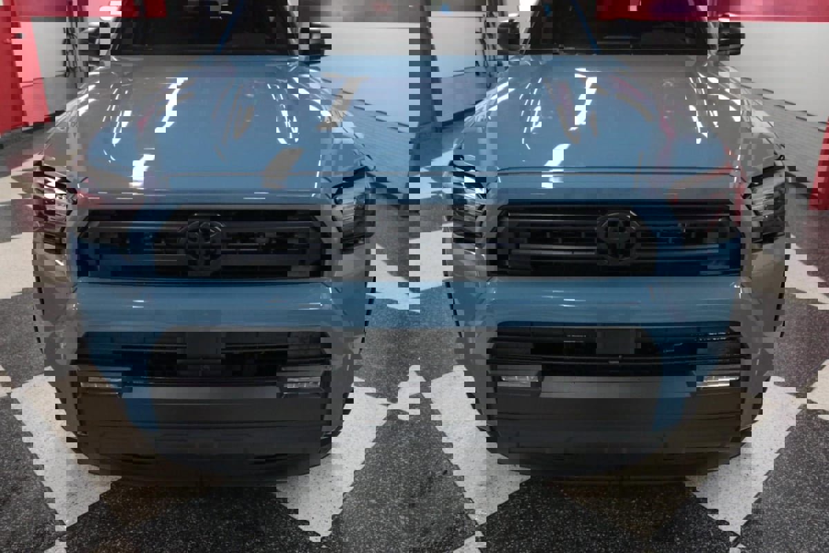 Used 2026 Toyota 4Runner SR5 image 4