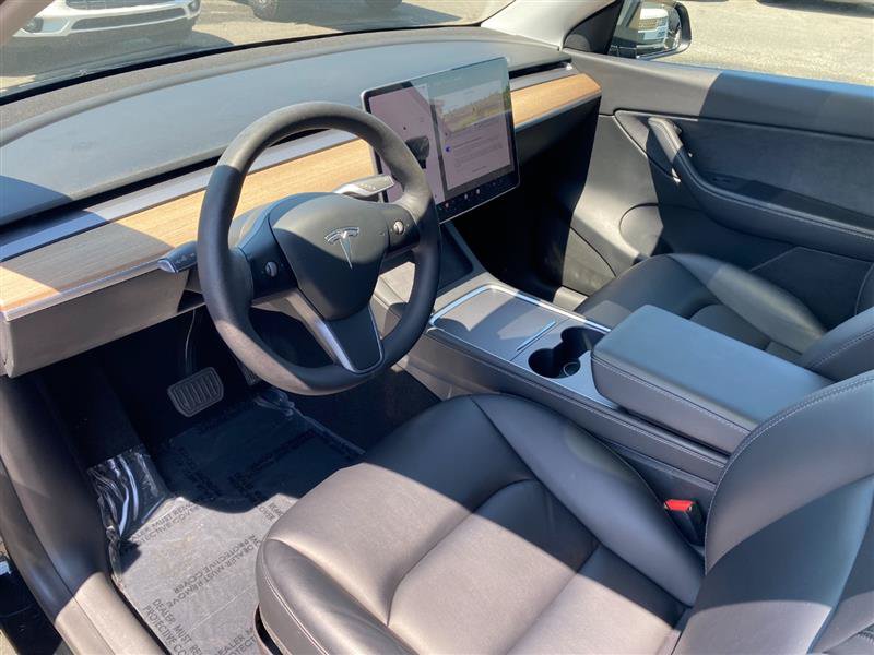 Used 2023 Tesla Model Y Long Range AWD/4WD image 10