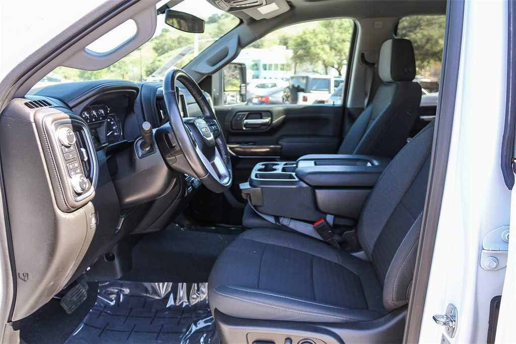 Used 2022 GMC Sierra 2500 SLE w/ SLE Value Package; image 18