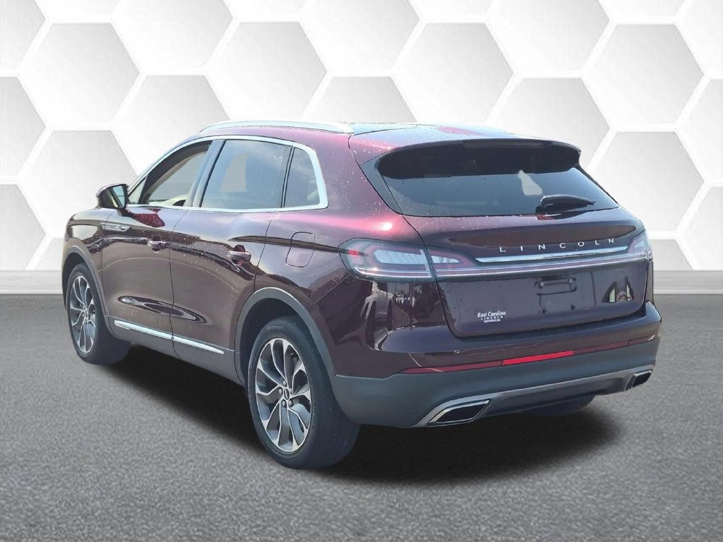 Used 2022 Lincoln Nautilus Reserve AWD/4WD image 5