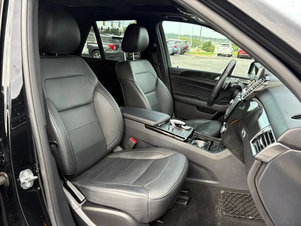 Used 2018 Mercedes-Benz GLE 350 4MATIC image 17
