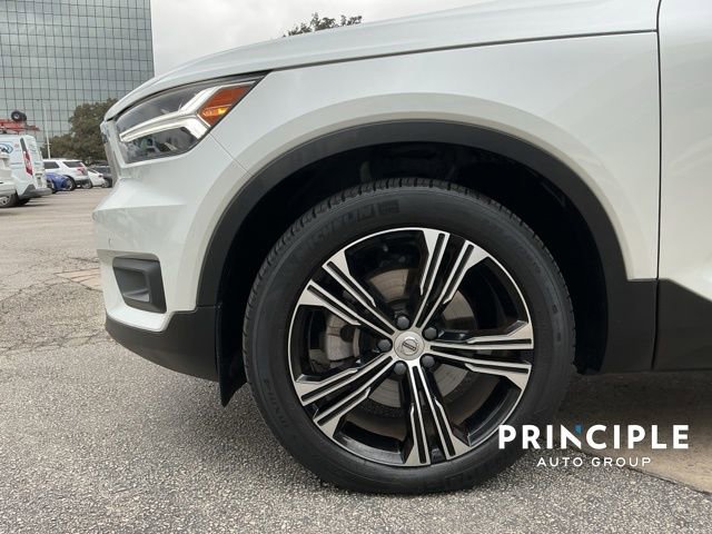 Certified 2021 Volvo XC40 T4 Inscription w/ Climate Package image 10