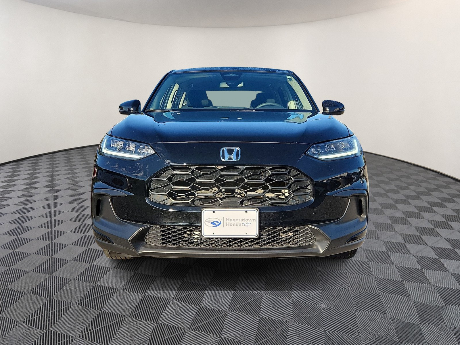 Used 2024 Honda HR-V LX image 2