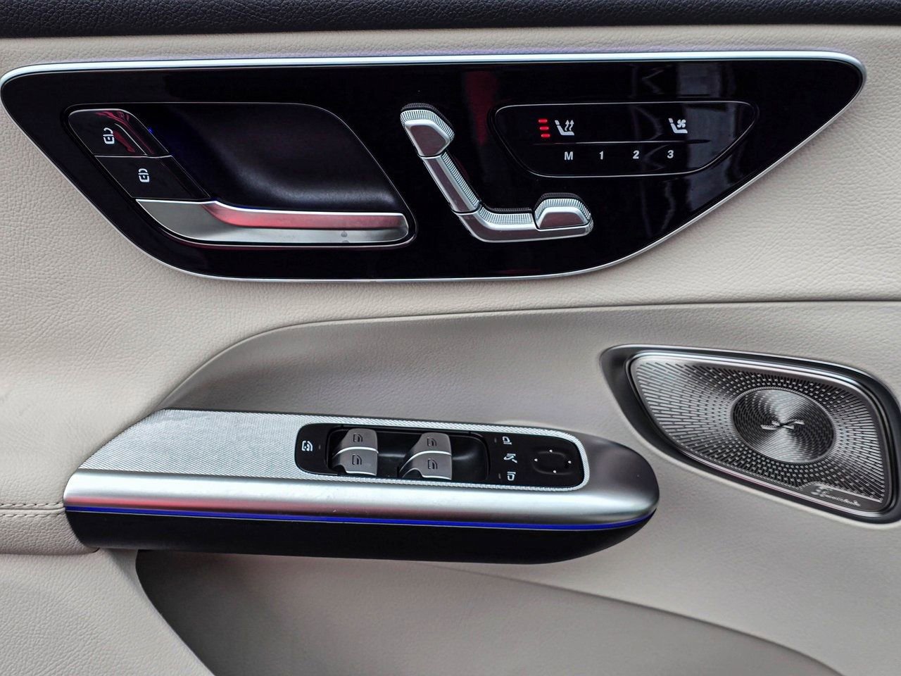 New 2026 Mercedes-Benz GLC 300 4MATIC image 12