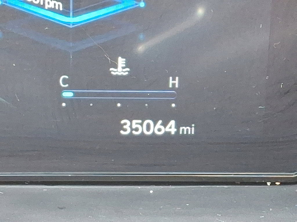 Used 2023 Hyundai Tucson Limited AWD/4WD image 34