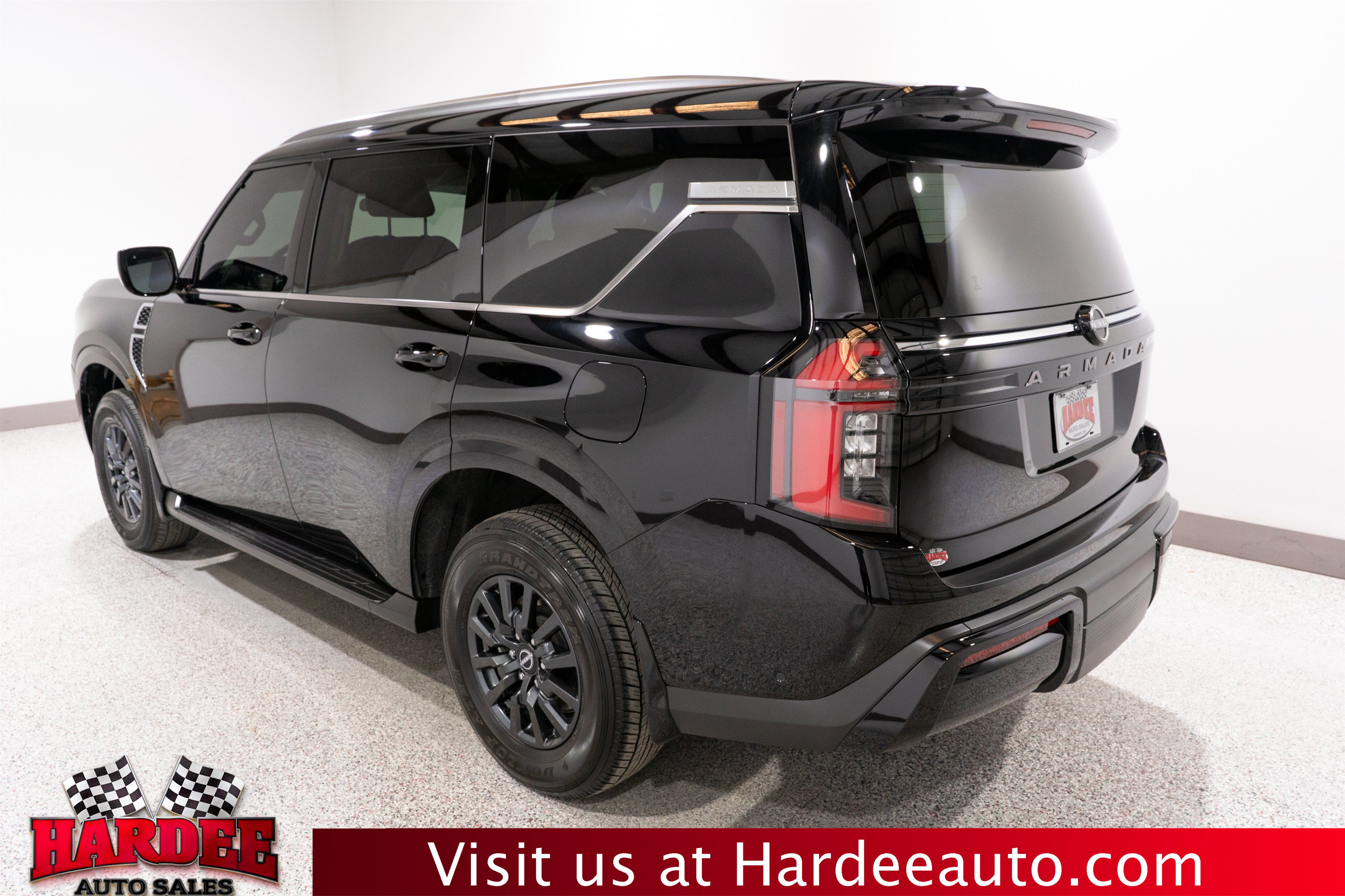 Used 2026 Nissan Armada SV RWD image 3