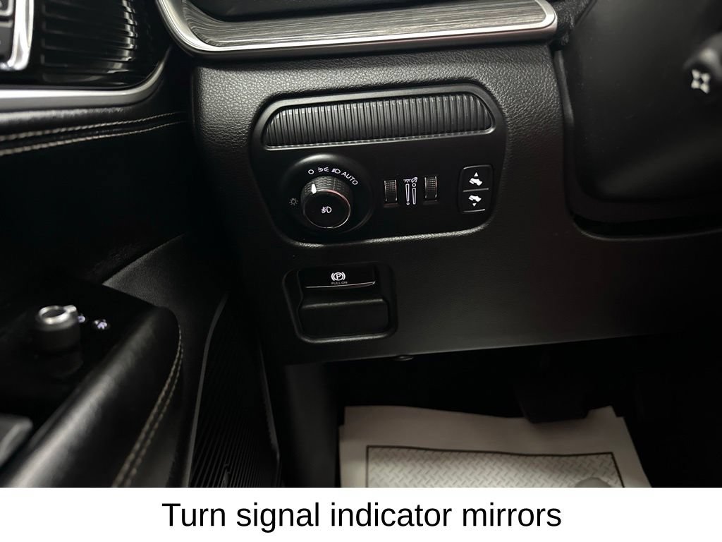 Used 2022 Jeep Wagoneer Series II AWD/4WD image 48