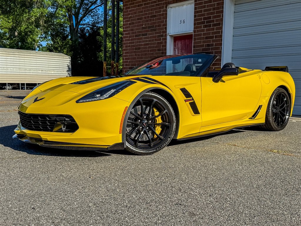 Used 2019 Chevrolet Corvette Grand Sport RWD image 5