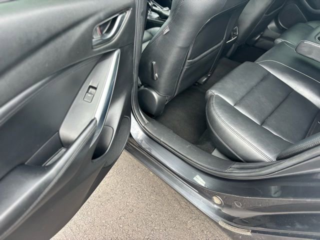 Used 2015 MAZDA MAZDA6 Touring w/ Touring Technology Package image 20