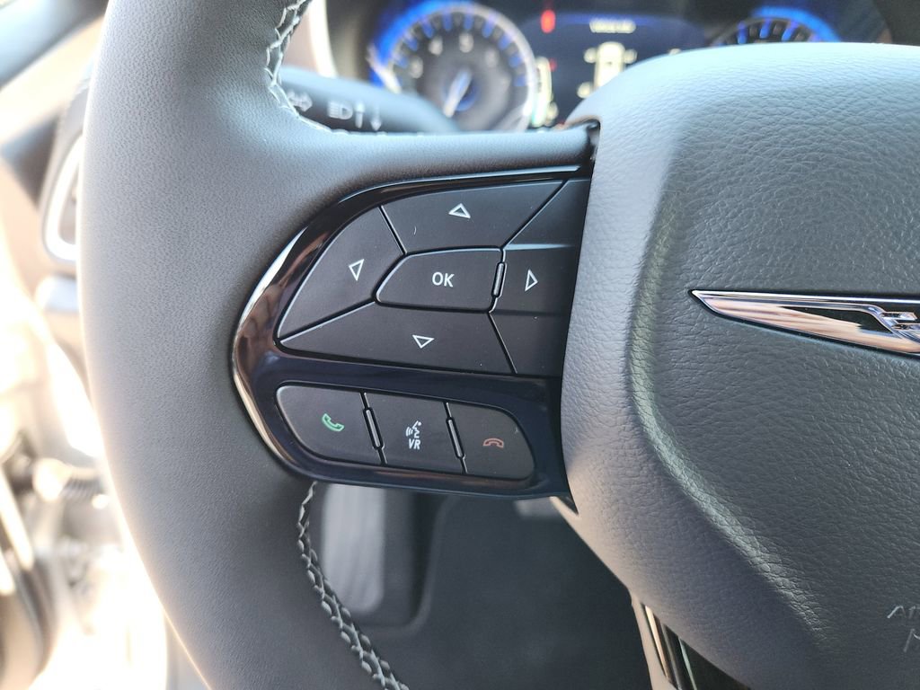 New 2026 Chrysler Pacifica Select w/ S Appearance Package image 27