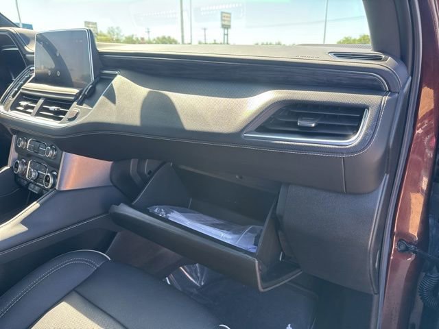 Used 2022 GMC Yukon XL SLT w/ SLT Premium Package AWD/4WD image 60