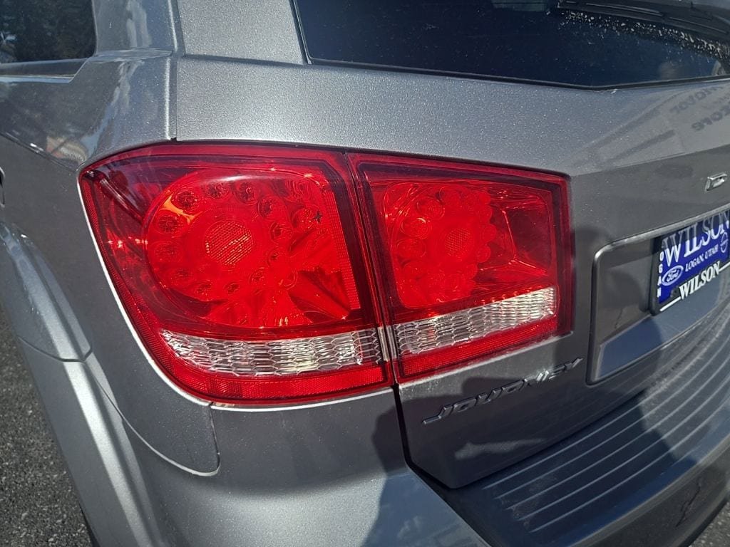 Used 2018 Dodge Journey GT w/ Nav & Sun Group FWD image 35