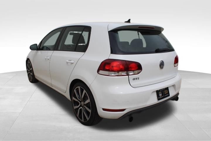 Used 2014 Volkswagen GTI Wolfsburg Edition image 4
