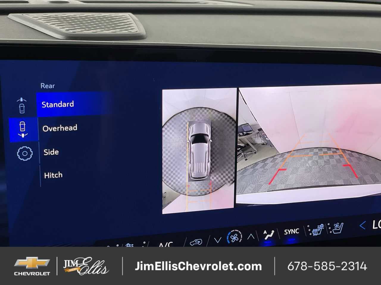 New 2026 Chevrolet Traverse RS w/ LPO, Floor Liner Package image 23