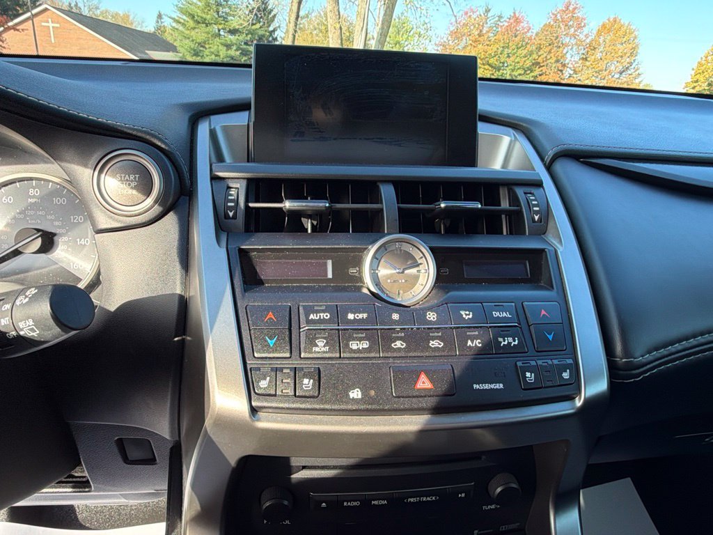 Used 2015 Lexus NX 200t AWD w/ Premium Package image 31